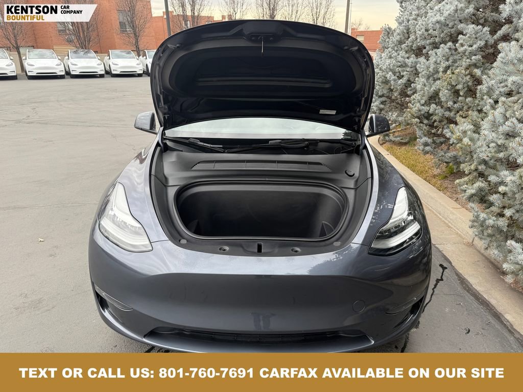 Used 2023 Tesla Model Y Long Range image 36