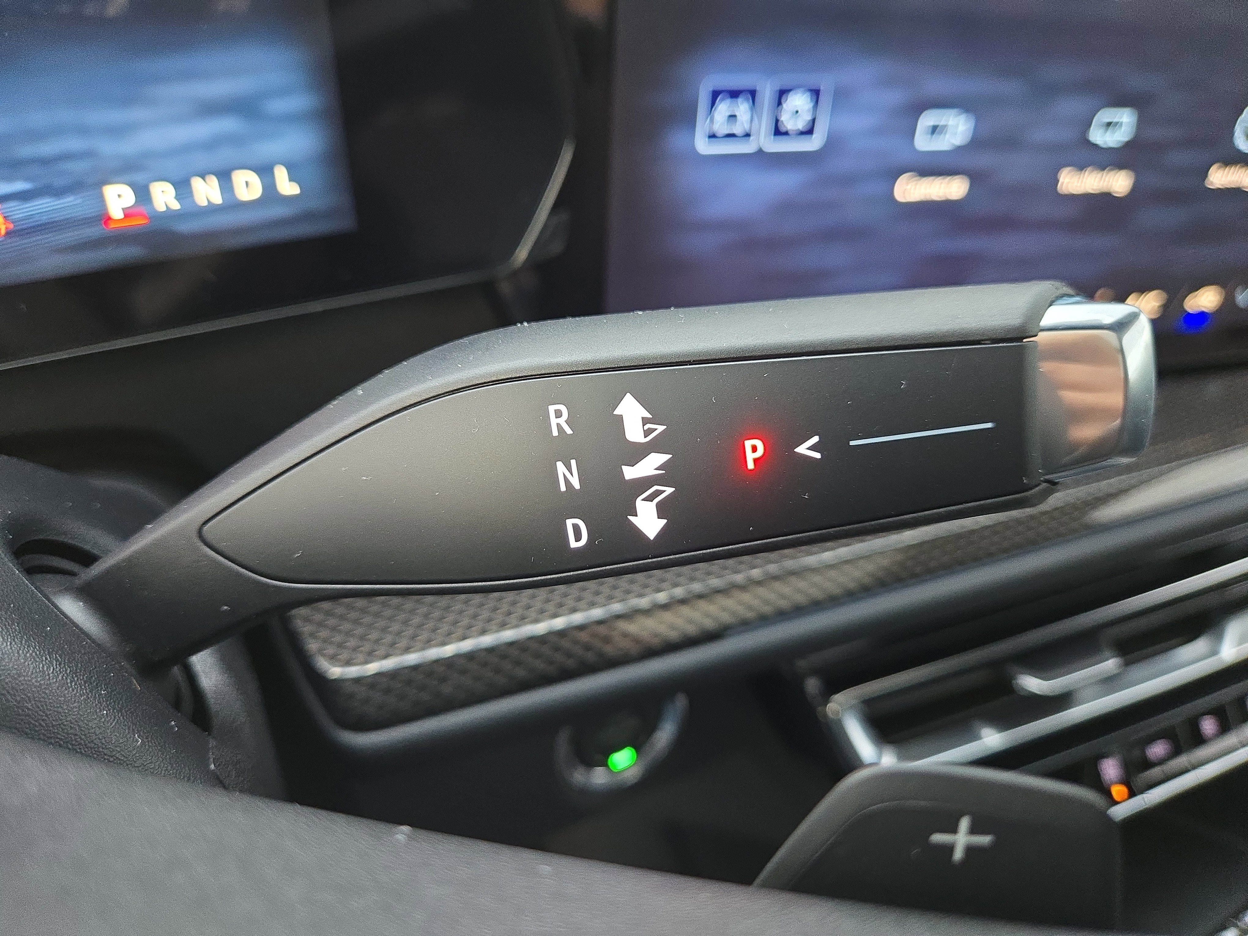 New 2026 Chevrolet Traverse High Country w/ LPO, Floor Liner Package image 24