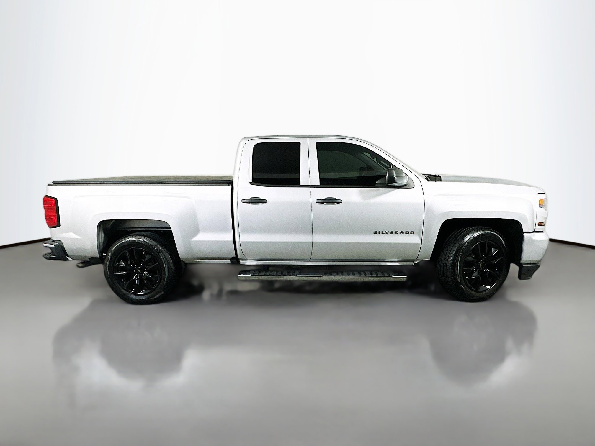 Used 2019 Chevrolet Silverado 1500 Custom w/ Custom Convenience Package image 8