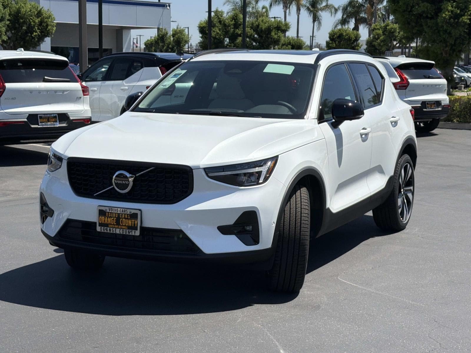 New 2026 Volvo XC40 B5 Plus w/ Protection Package Premier AWD/4WD image 3