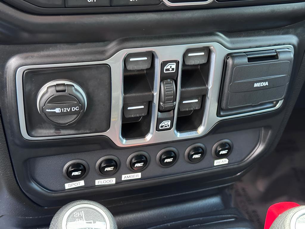 Used 2021 Jeep Gladiator Sport AWD/4WD image 33