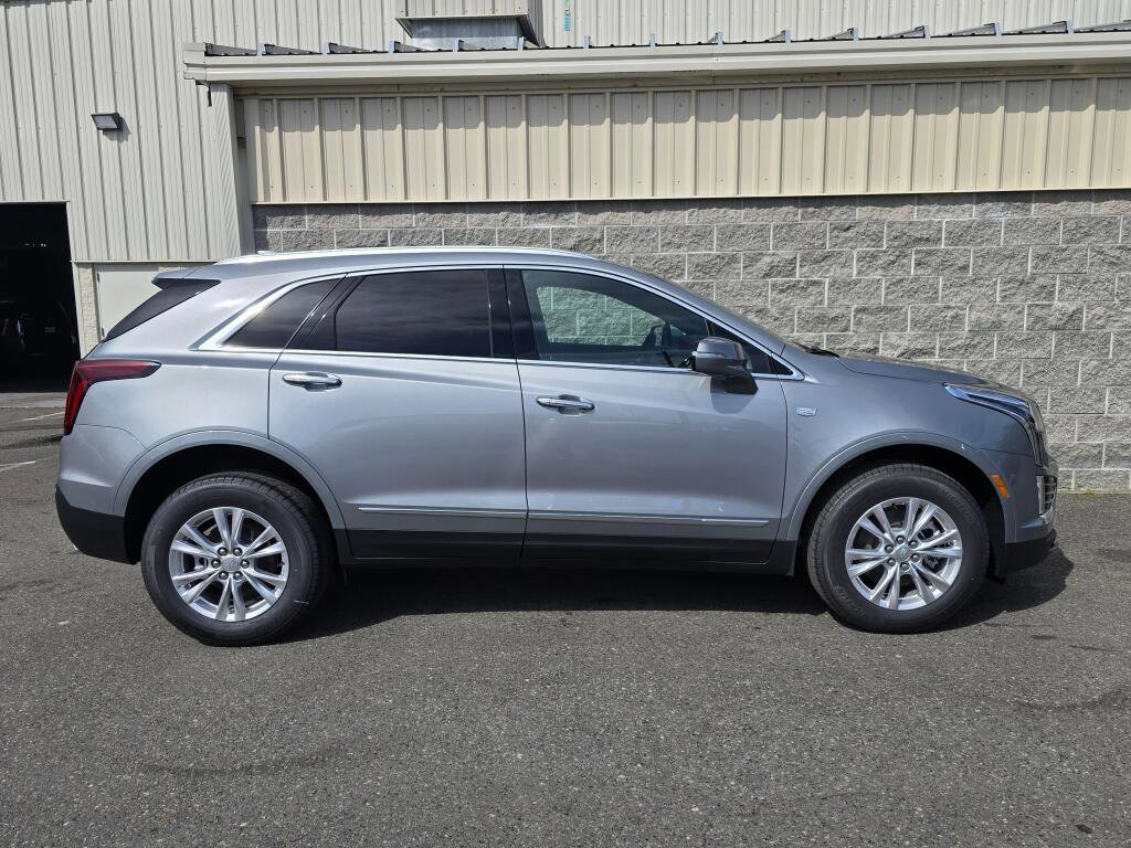 New 2026 Cadillac XT5 Luxury AWD/4WD image 11