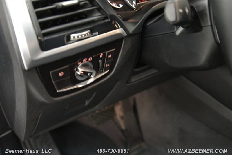 Used 2019 BMW X3 sDrive30i w/ Driving Assistance Package image 27