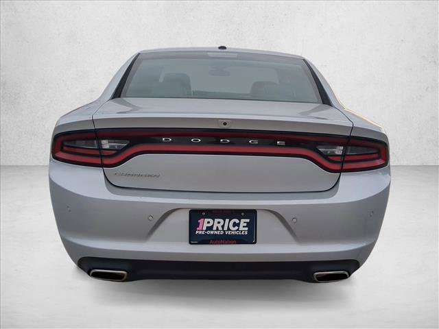 Used 2022 Dodge Charger SXT w/ Leather Interior Group image 7
