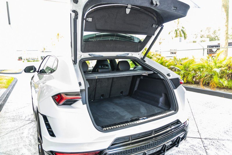 Used 2024 Lamborghini Urus S AWD/4WD image 37