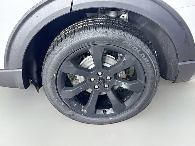 Certified 2023 Ford Explorer ST-Line w/ Class IV Trailer Tow Package image 34