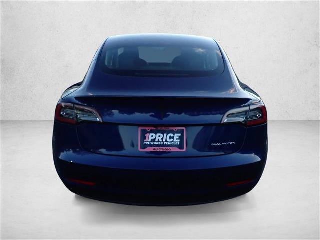 Used 2022 Tesla Model 3 Long Range AWD/4WD image 3