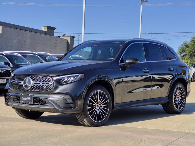 Certified 2026 Mercedes-Benz GLC 300 image 3