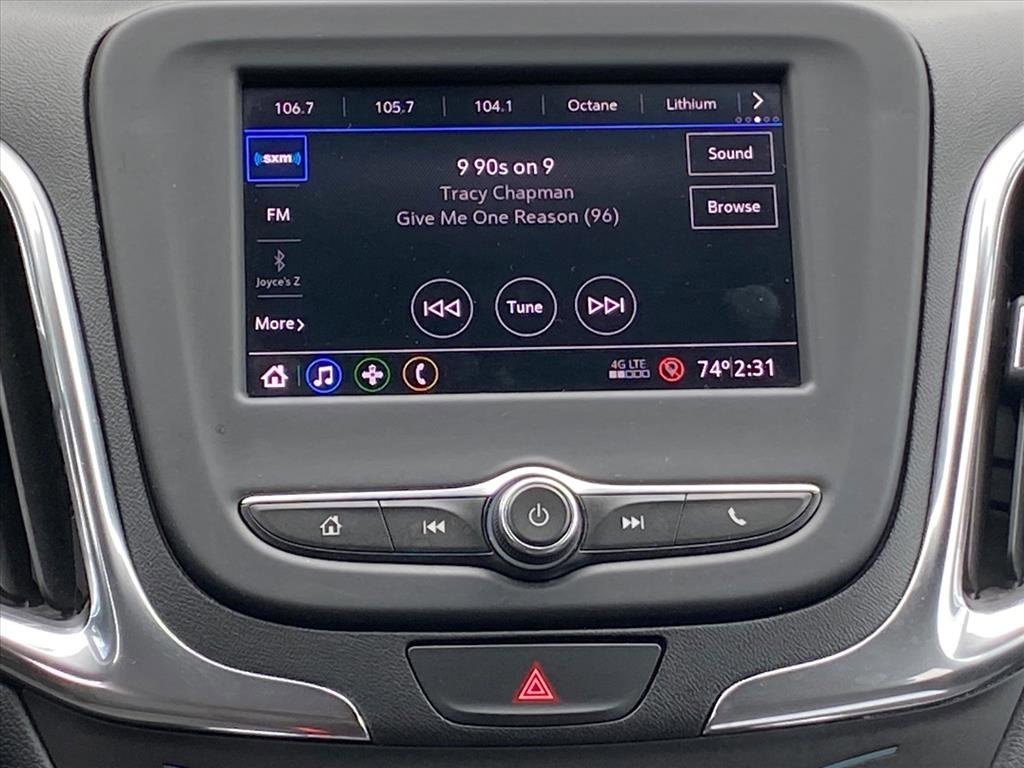 Used 2020 Chevrolet Equinox LT w/ Driver Convenience Package image 10