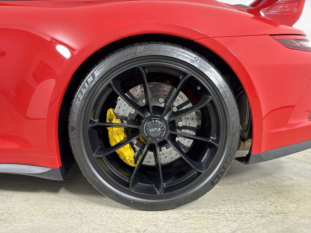 Certified 2019 Porsche 911 GT3 RWD image 14