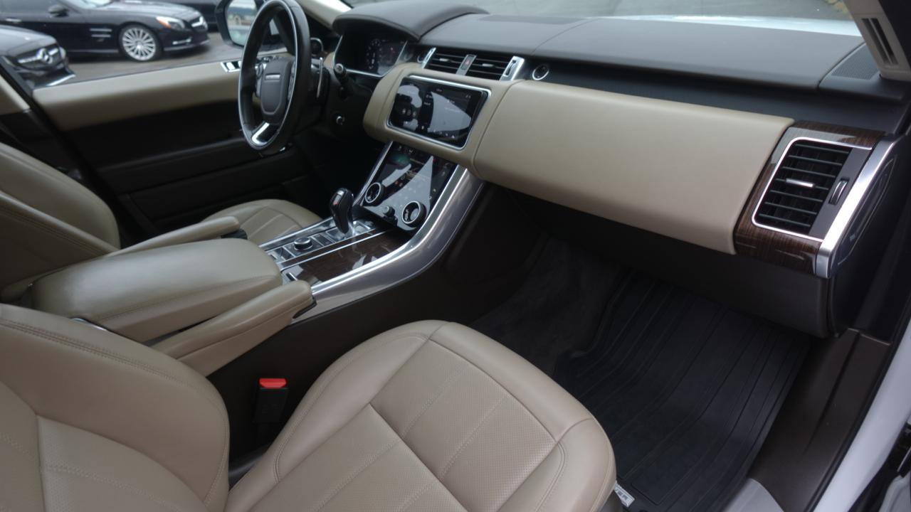 Used 2020 Land Rover Range Rover Sport HSE Dynamic image 20