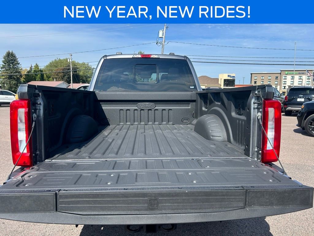 New 2025 Ford F250 XL image 30