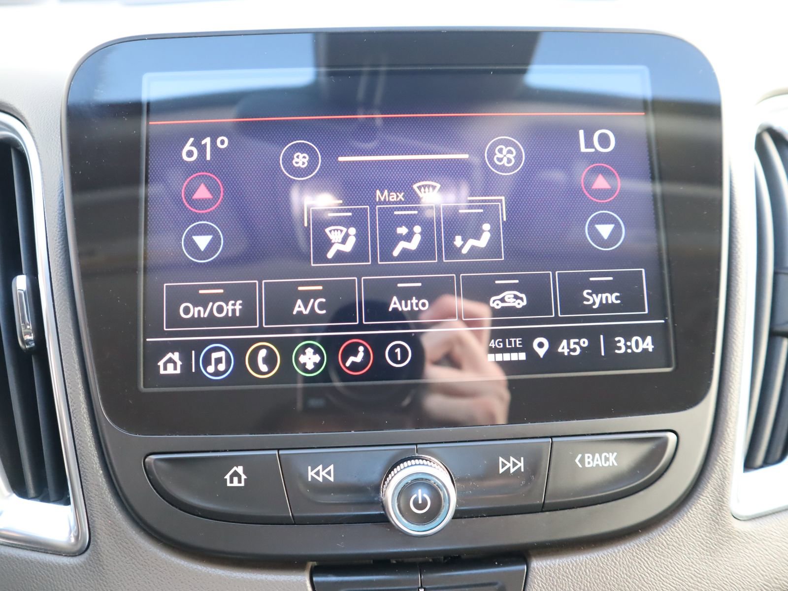 Used 2021 Chevrolet Malibu LT image 43