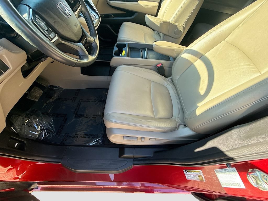 Used 2023 Honda Odyssey Touring image 19