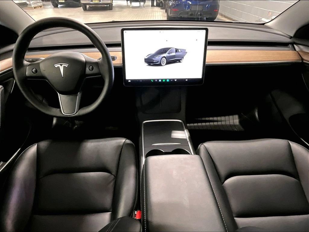Used 2022 Tesla Model 3 image 18