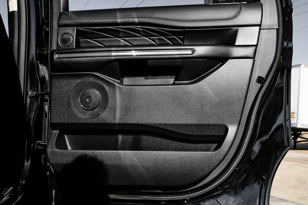 Used 2021 Ford Expedition Max Platinum image 51