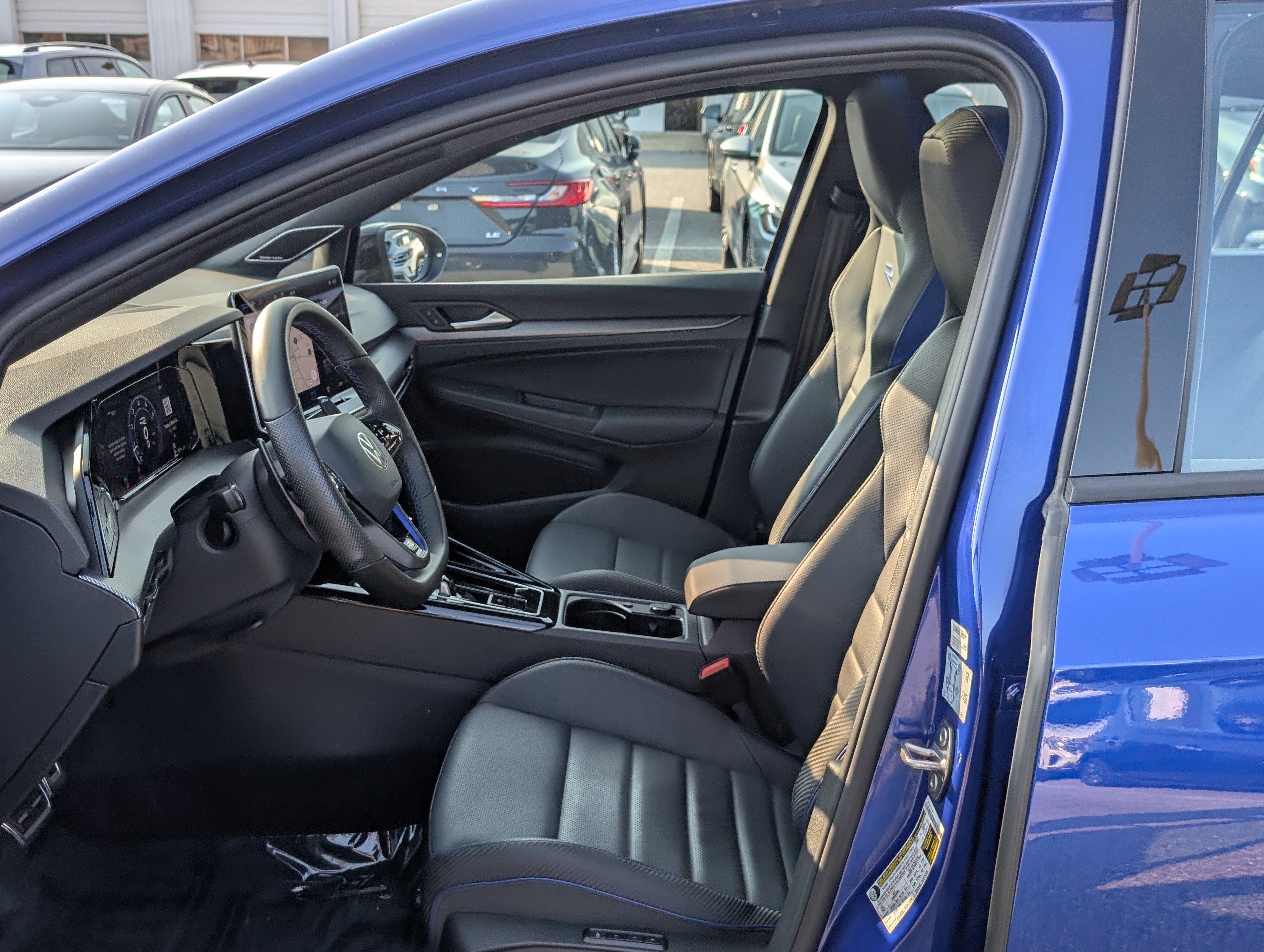 Used 2026 Volkswagen Golf AWD/4WD image 16