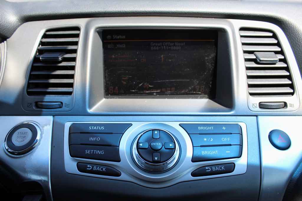 Used 2014 Nissan Murano SV AWD/4WD image 18