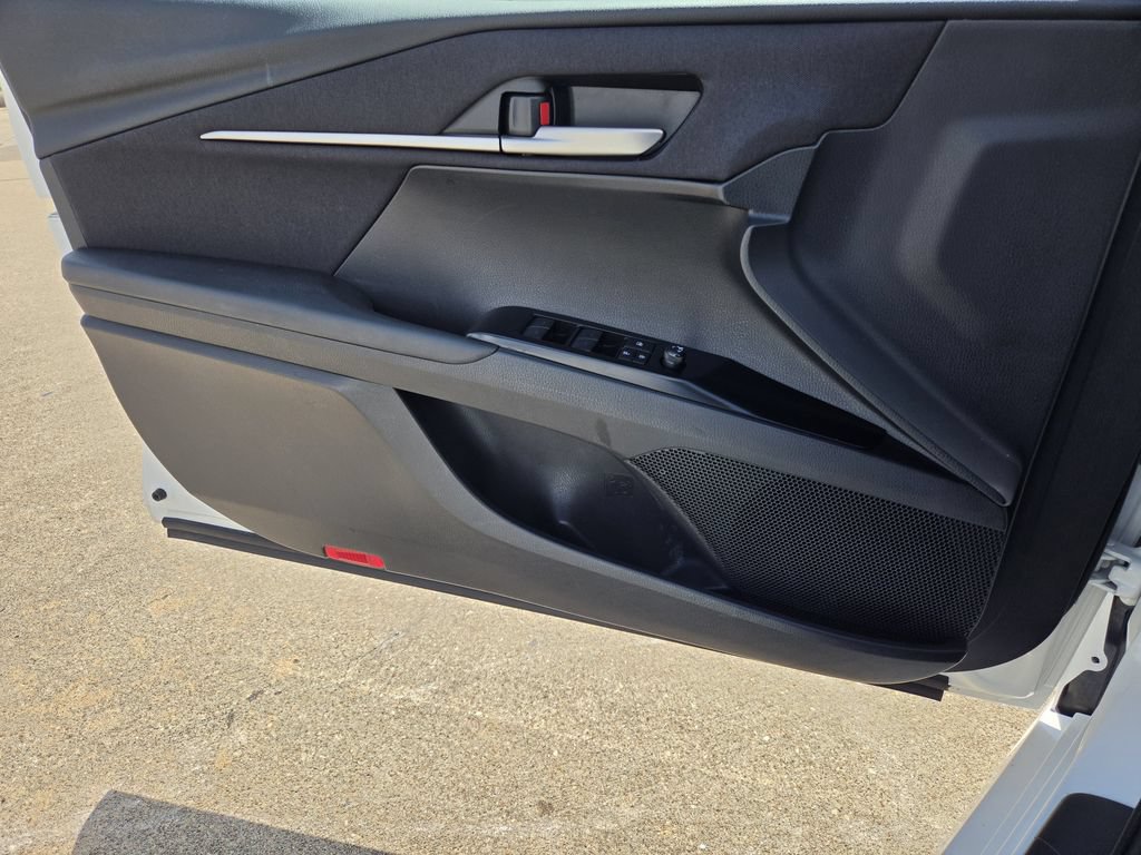 Used 2025 Toyota Camry LE FWD image 26