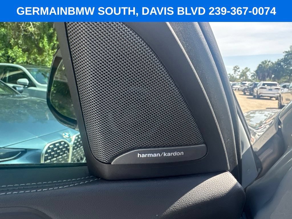 Used 2025 BMW X5 xDrive40i w/ M Sport Package AWD/4WD image 39