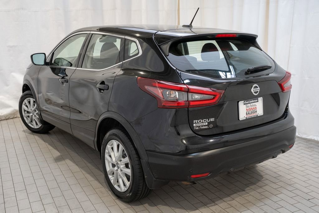 Used 2020 Nissan Rogue Sport S w/ Appearance Package image 3