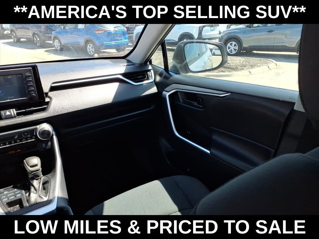 Used 2019 Toyota RAV4 LE w/ All Weather Liner Package image 27