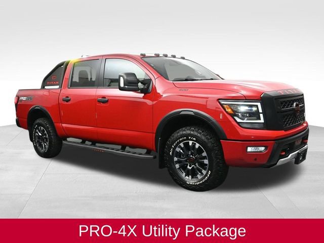 Used 2024 Nissan Titan PRO-4X w/ Pro-4x Convenience Package image 2