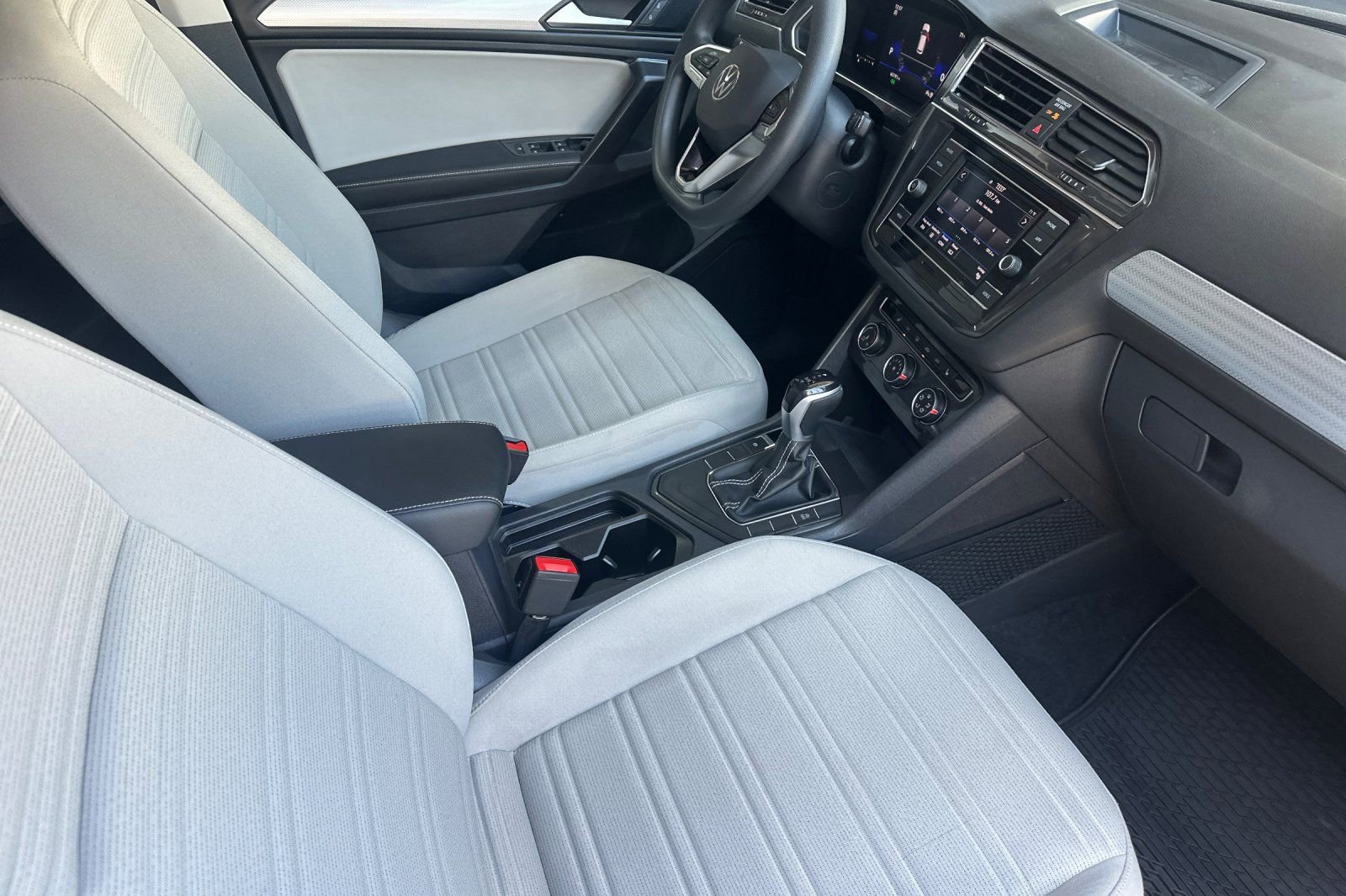 Certified 2023 Volkswagen Tiguan S image 17