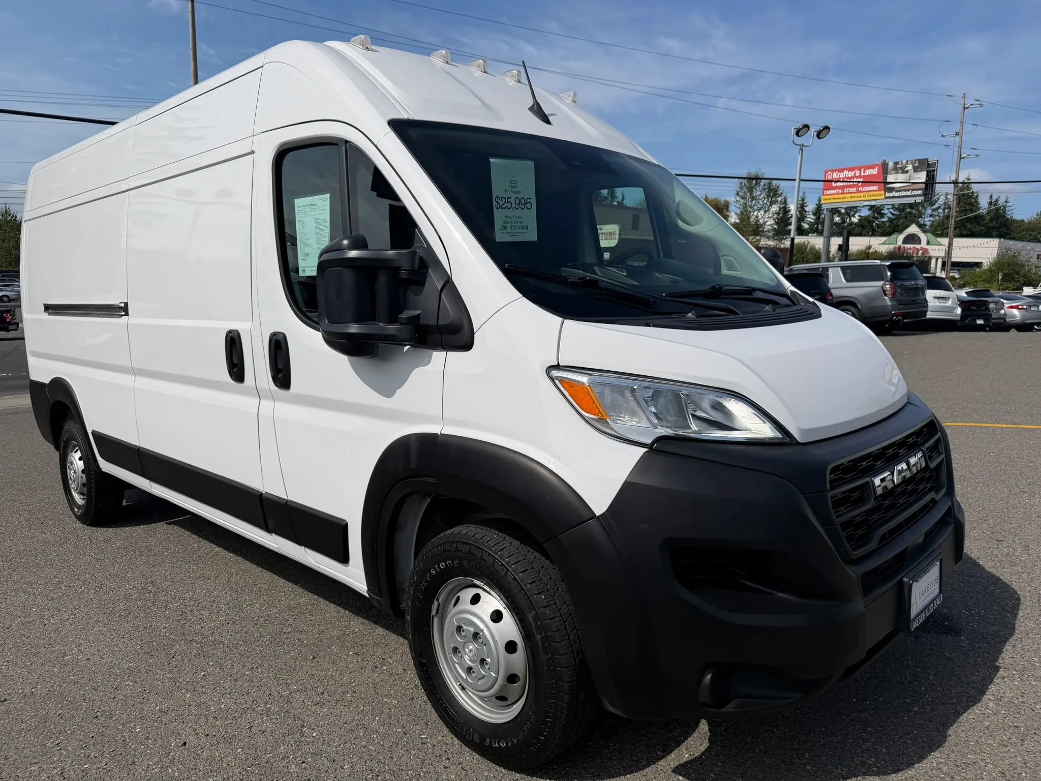 Used 2023 RAM ProMaster 2500 FWD image 3