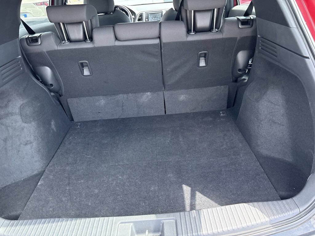 Used 2019 Honda HR-V Sport image 8