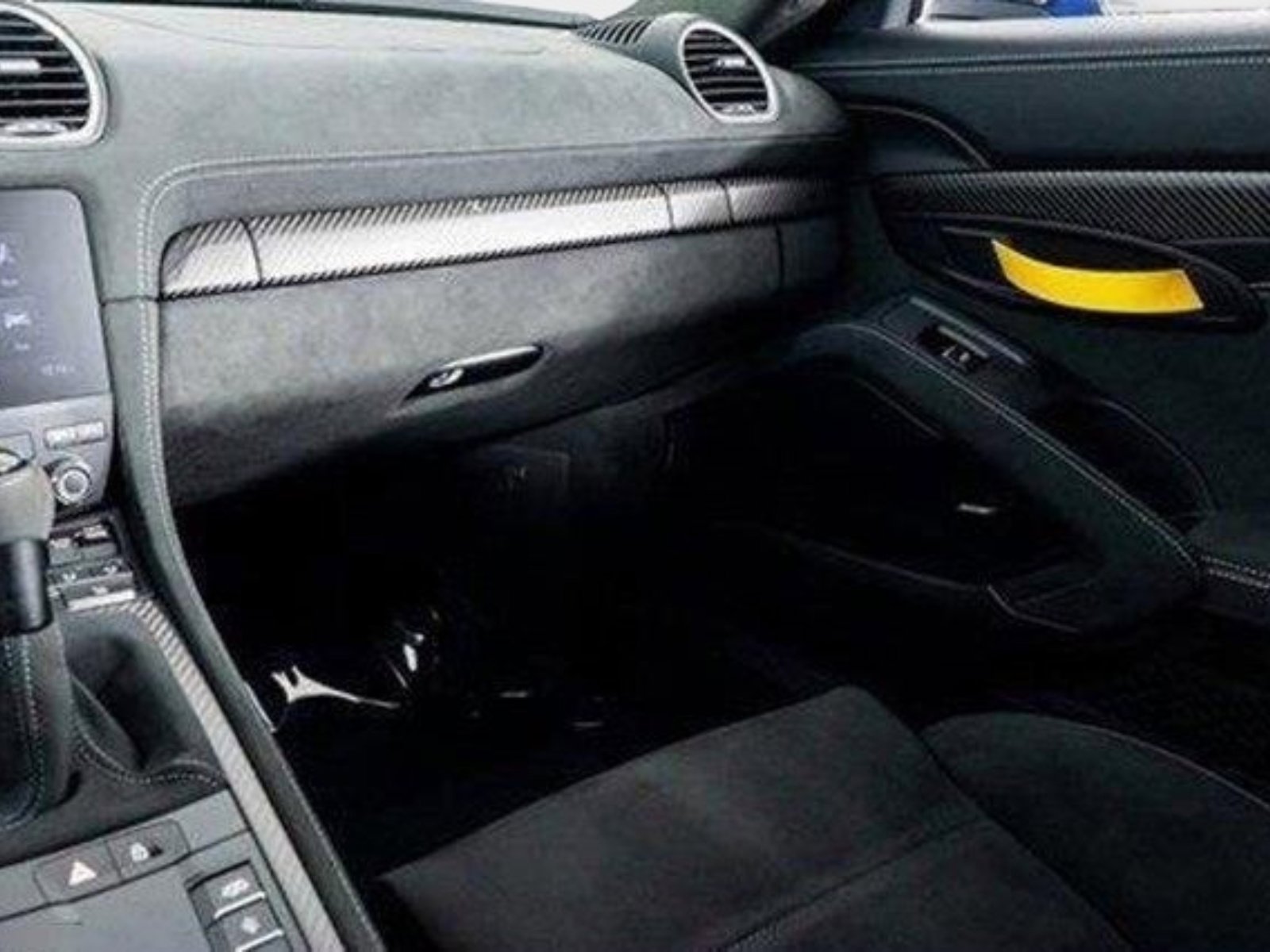 Used 2024 Porsche 718 Cayman GT4 RS RWD image 50