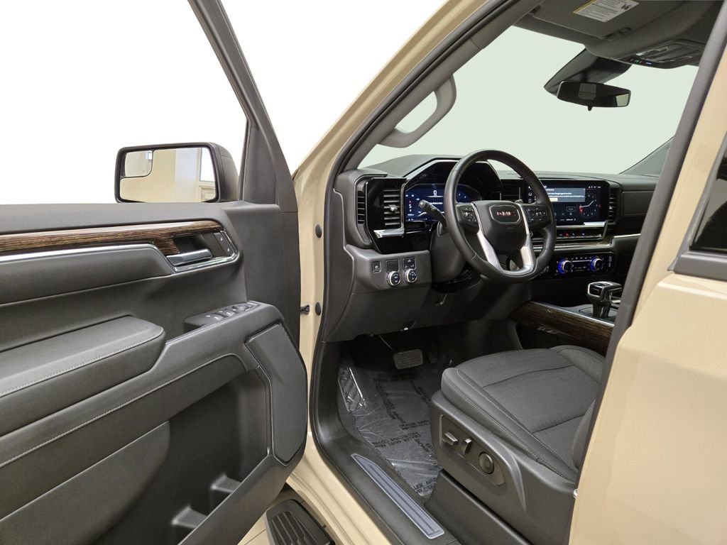 Used 2023 GMC Sierra 1500 Elevation RWD image 15