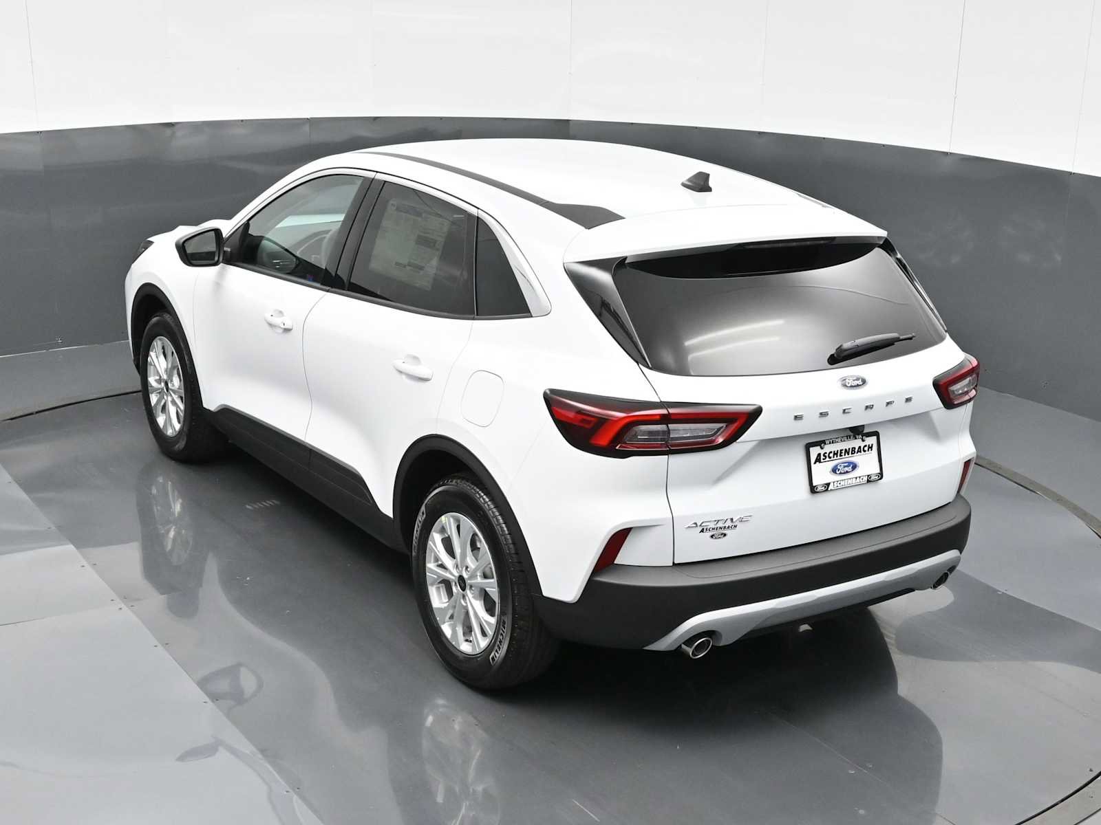 New 2024 Ford Escape Active w/ Cold Weather Package image 14