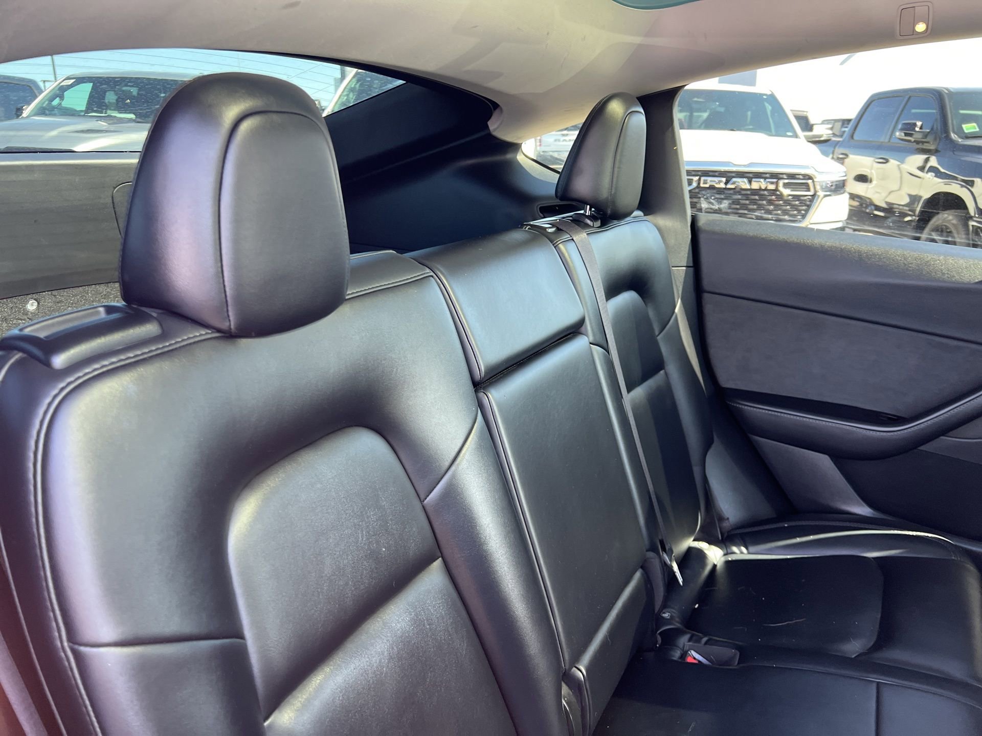 Used 2020 Tesla Model Y Long Range AWD/4WD image 19