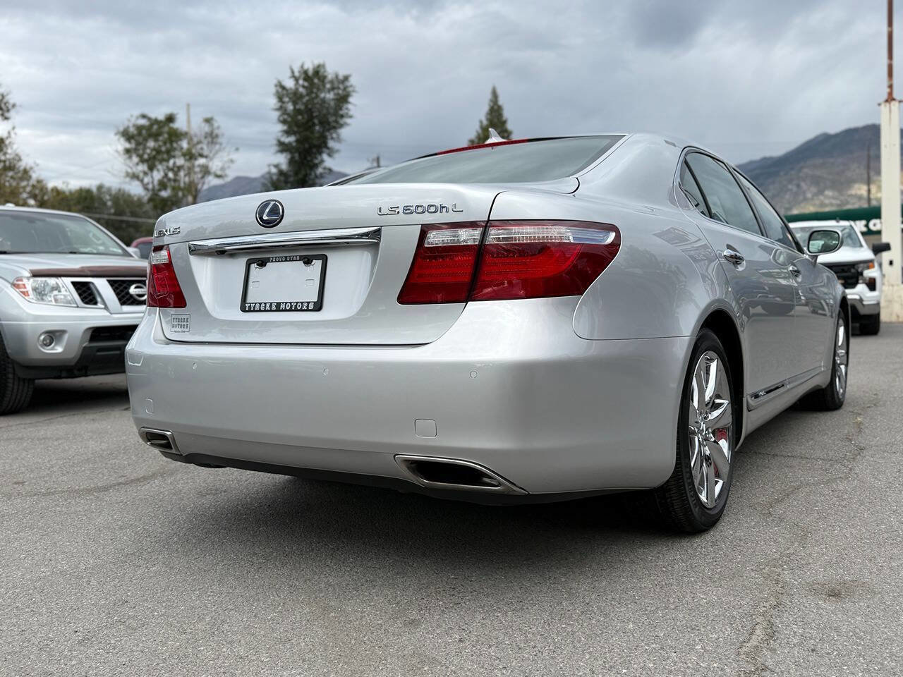 Used 2008 Lexus LS 600h L image 20