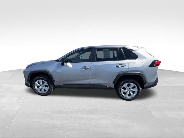 Used 2025 Toyota RAV4 LE image 6