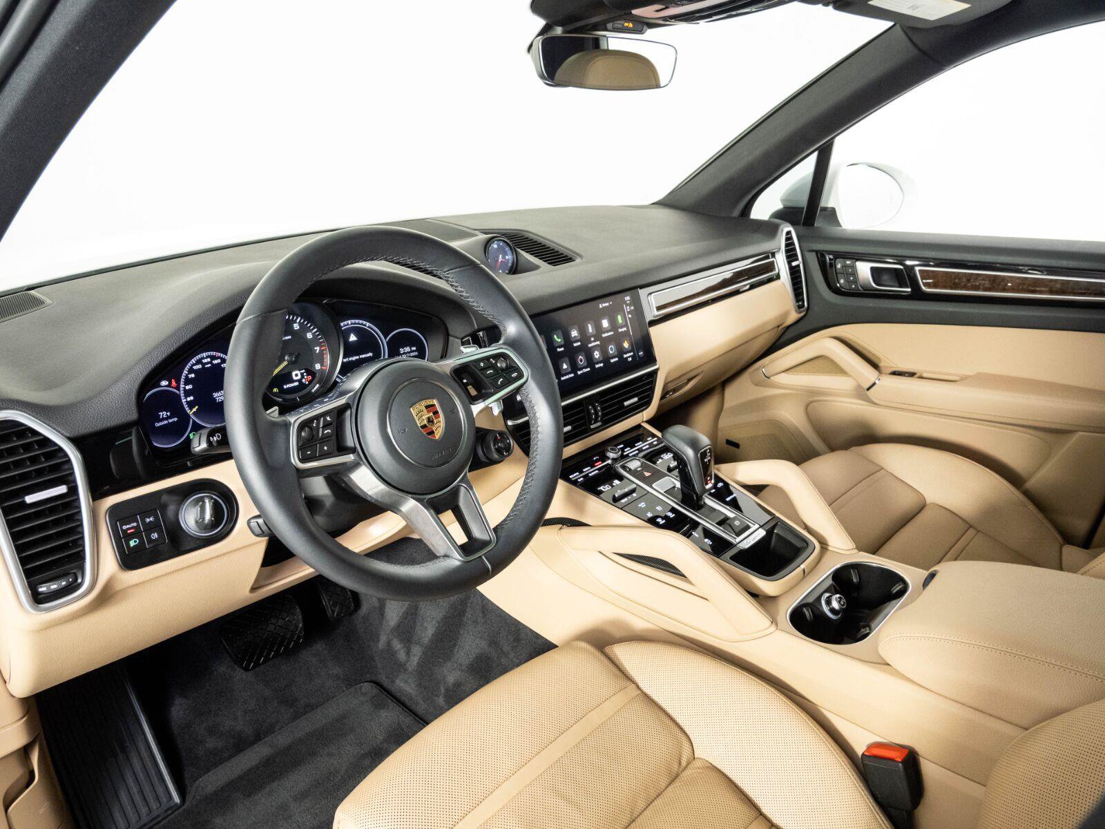 Certified 2023 Porsche Cayenne Platinum Edition AWD/4WD image 4