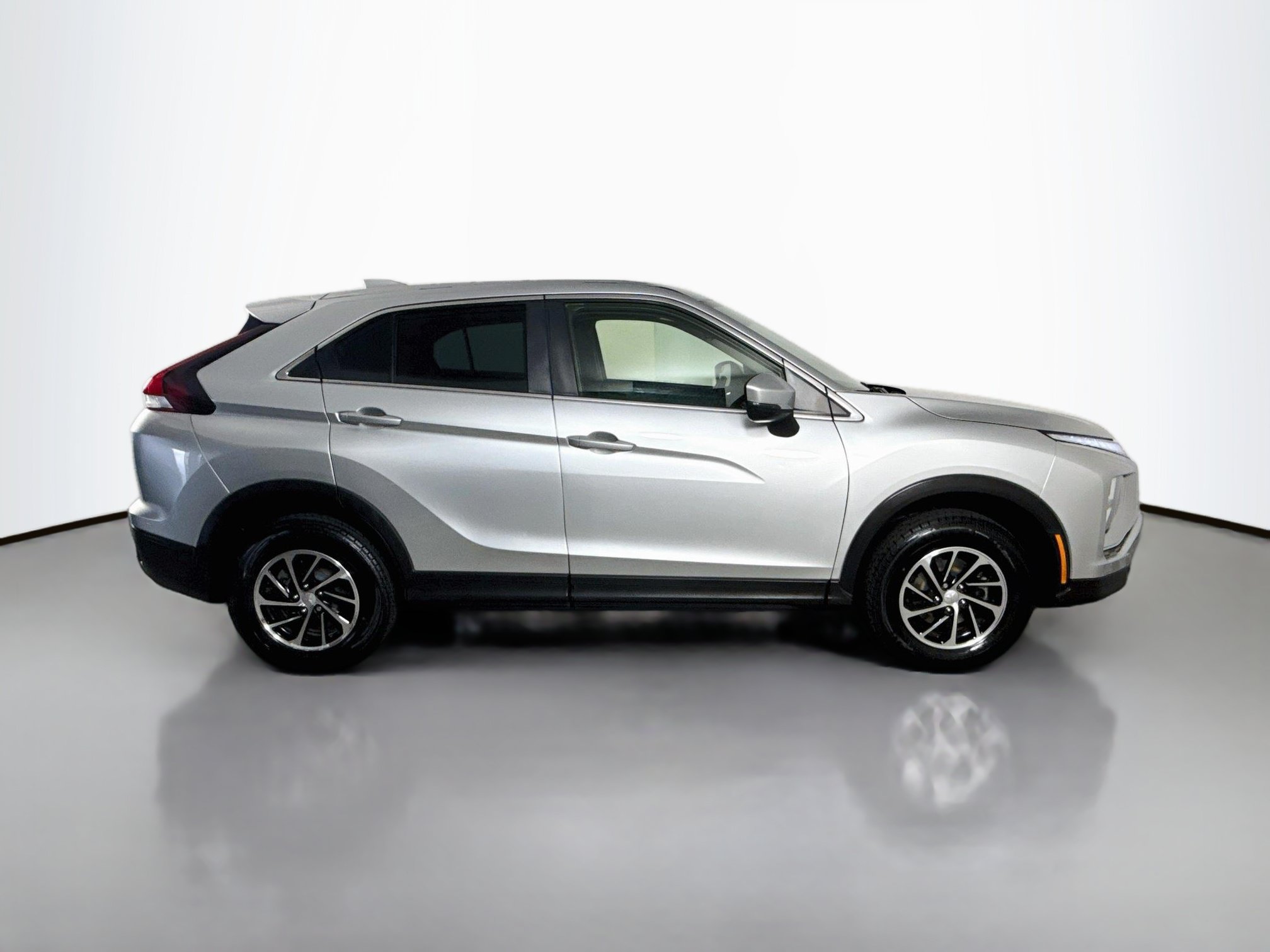 Used 2022 Mitsubishi Eclipse Cross ES AWD/4WD image 11