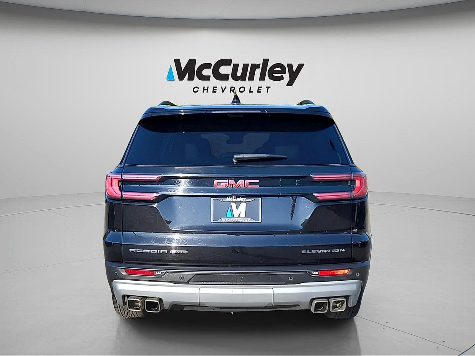 Used 2026 GMC Acadia Elevation w/ Elevation Premium Package AWD/4WD image 6