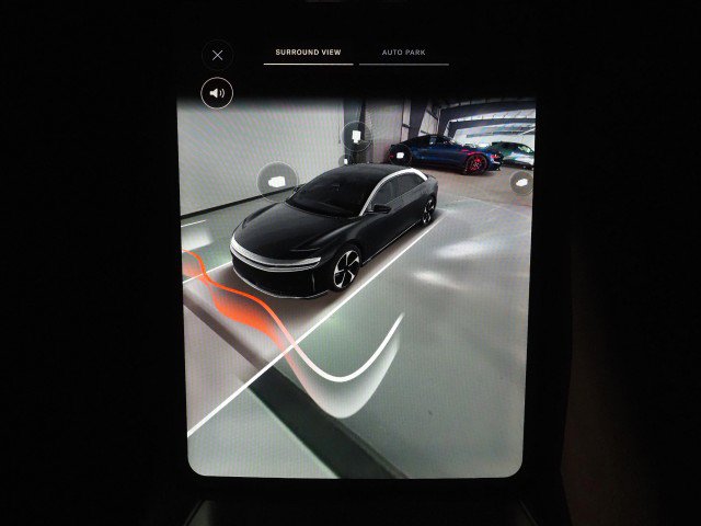 Used 2025 Lucid Air Touring image 35