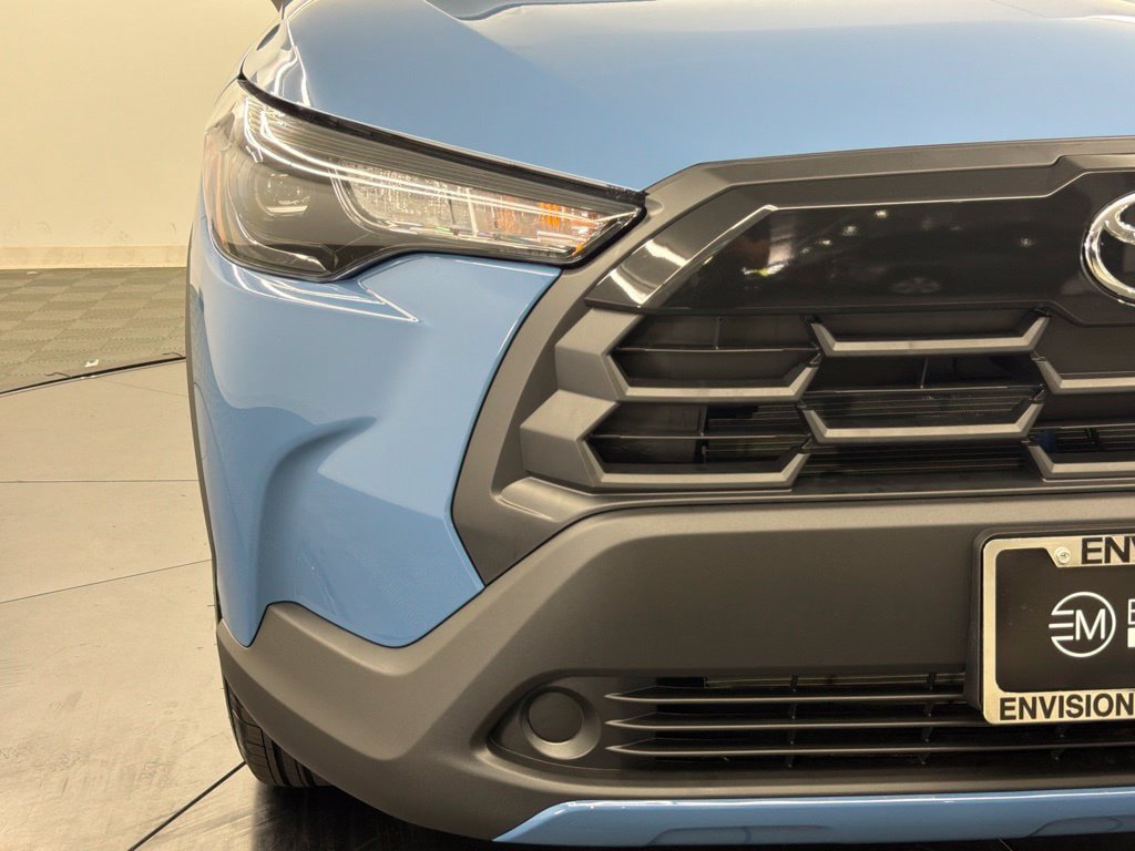 New 2026 Toyota Corolla Cross LE FWD image 8