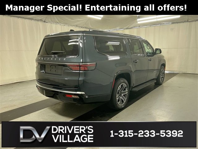 Used 2024 Jeep Wagoneer L 4WD w/ Premium Group I image 2