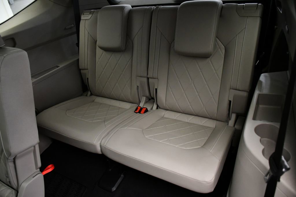 Used 2024 Volkswagen Atlas SEL Premium R-Line image 45