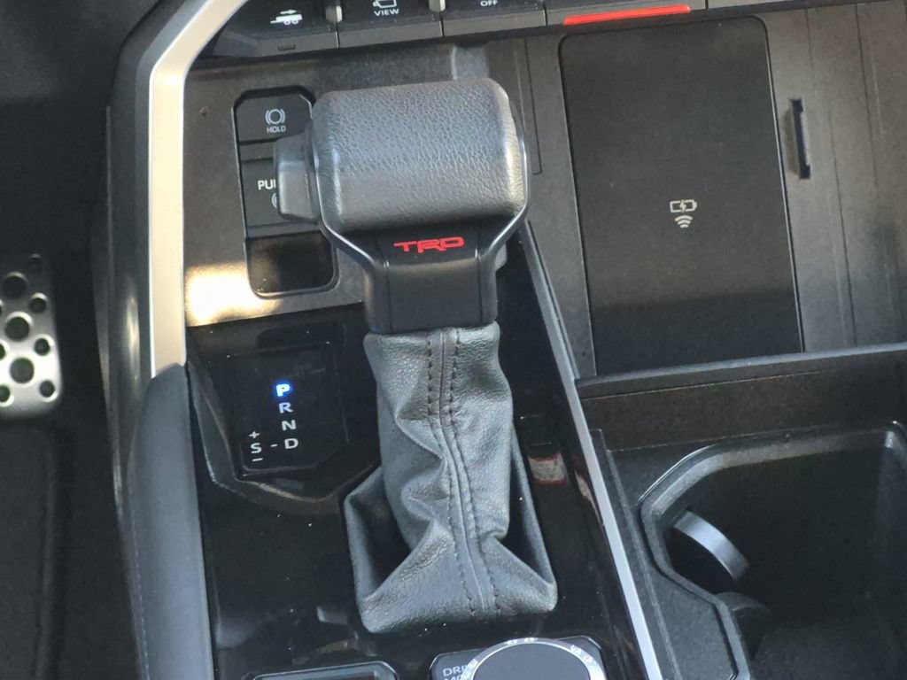Used 2025 Toyota Tundra Platinum AWD/4WD image 21