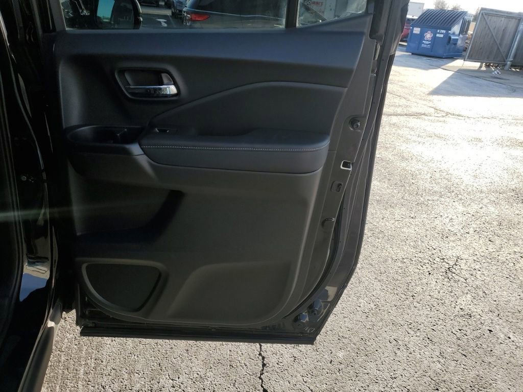 Used 2023 Honda Ridgeline Sport image 30