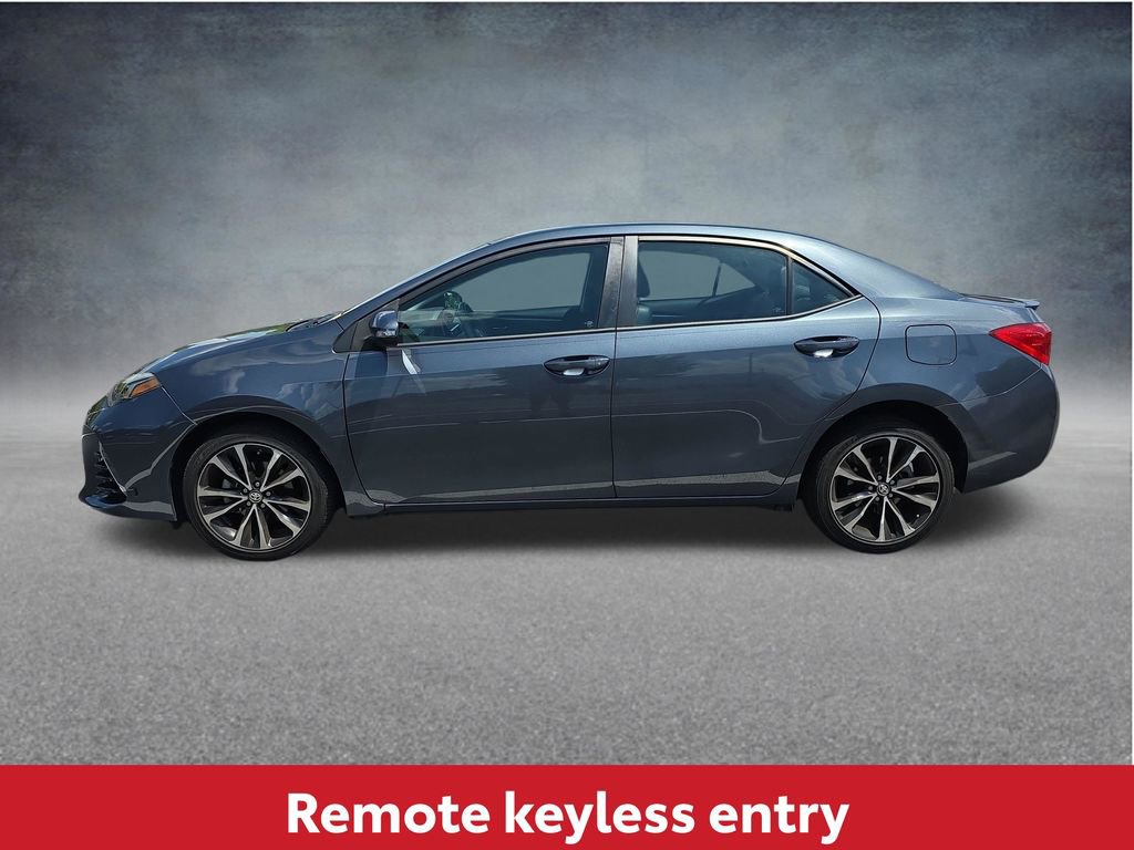 Used 2017 Toyota Corolla SE FWD image 12