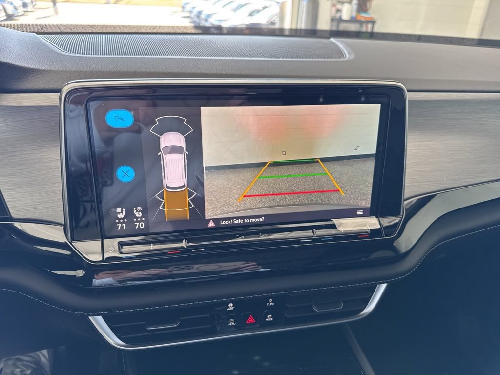 New 2026 Volkswagen Atlas Cross Sport SE AWD/4WD image 10