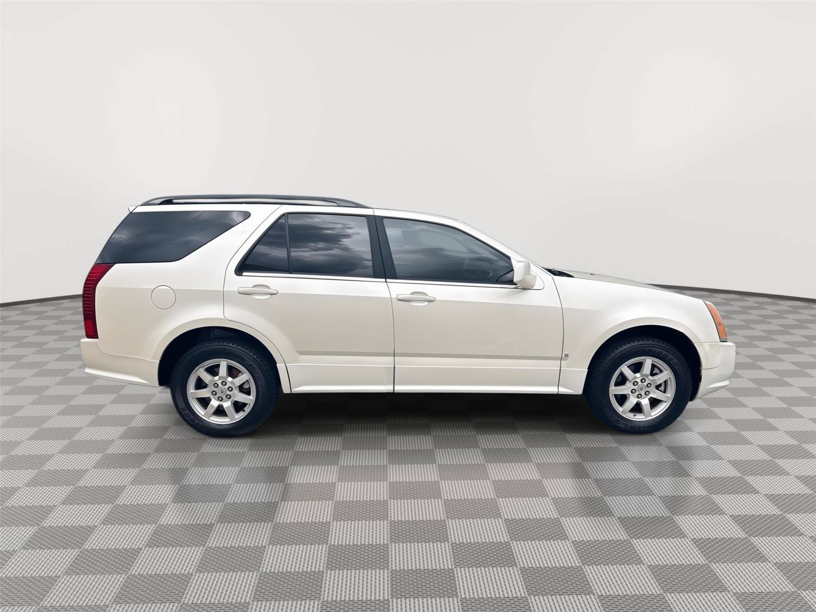 Used 2009 Cadillac SRX AWD w/ Third Row Seating Package image 5