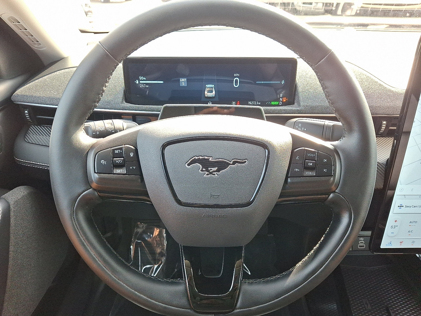 Used 2025 Ford Mustang Mach-E Premium AWD/4WD image 19