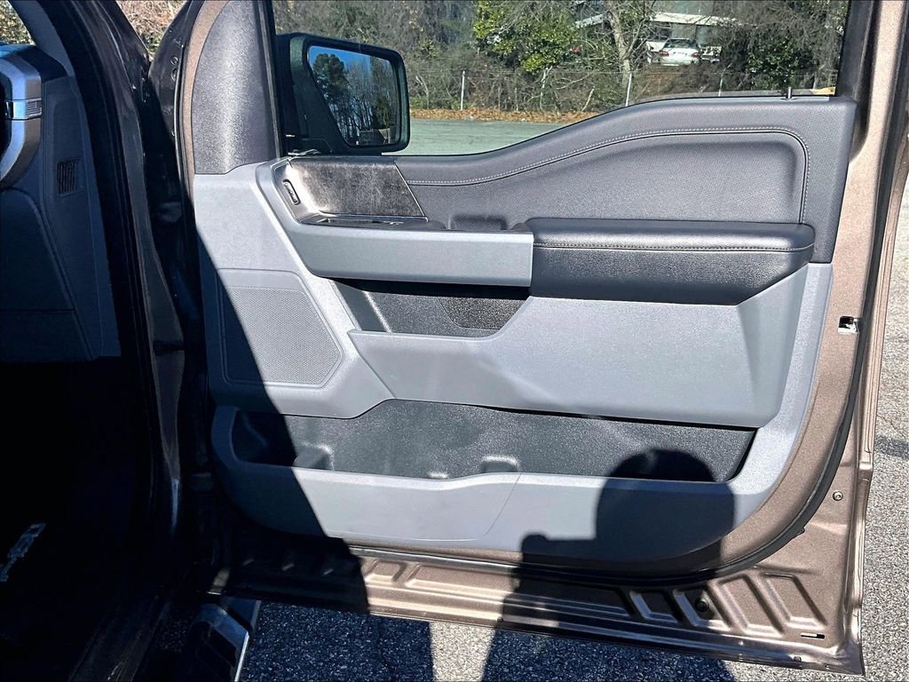 Used 2021 Ford F150 XLT w/ Equipment Group 302A High image 28